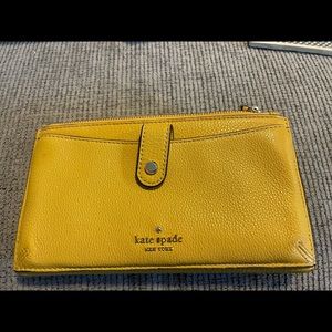 Kate spade wallet/wristlet
